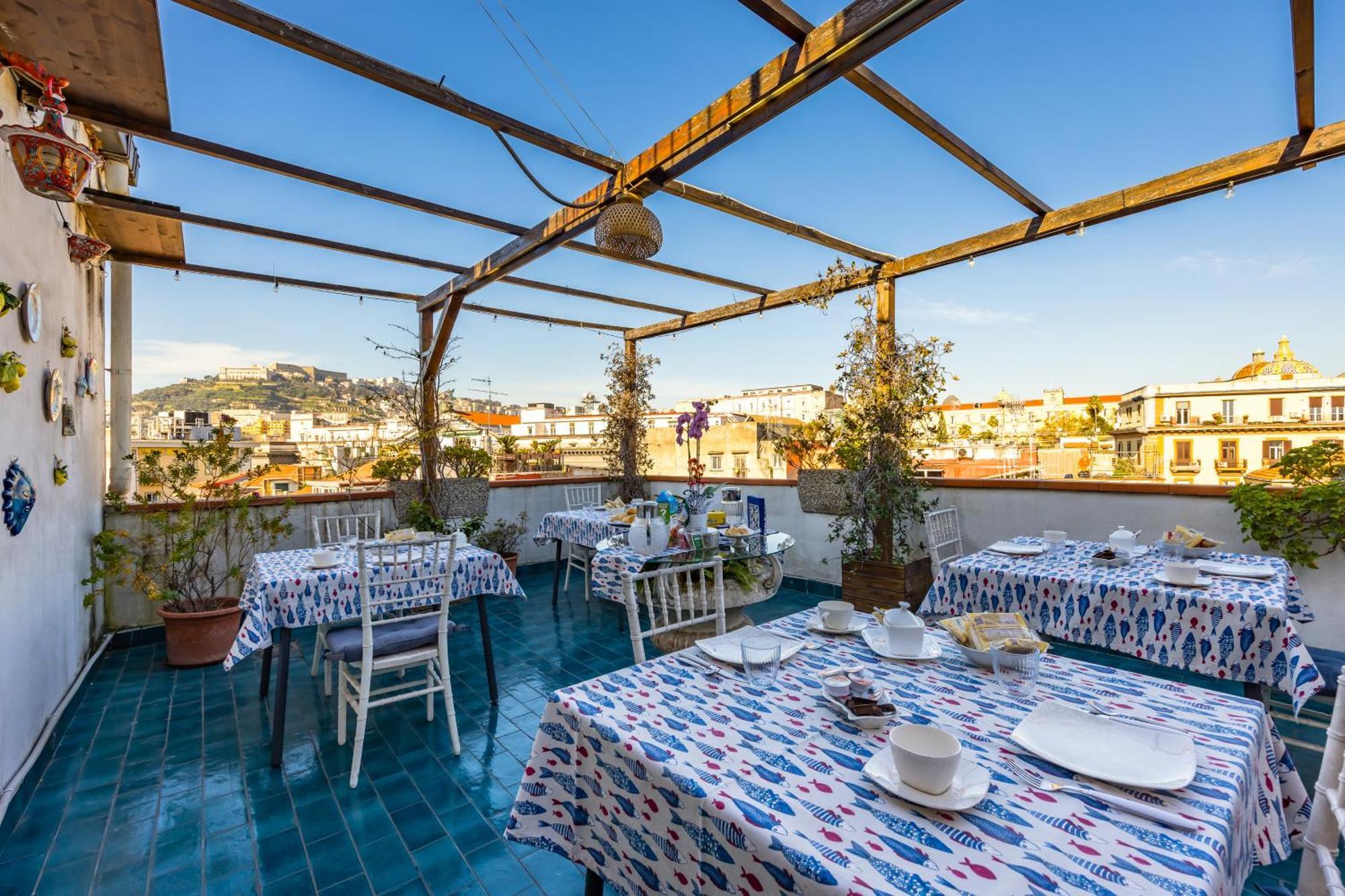 La Casa Di Bruno Napoli Acomodação com café da manhã Exterior foto